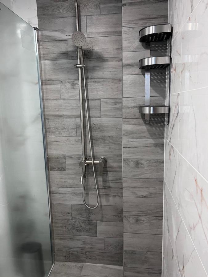 A-Brilliant, New! Spacious & Modern Apartment In Varna Whit Garage Kültér fotó